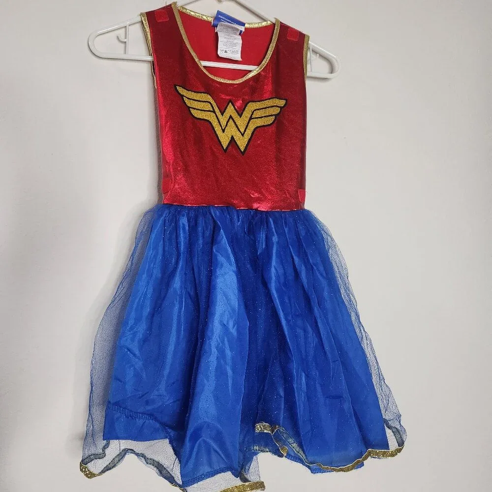 Wonder Woman Girls Size Medium Halloween Costume Dress & Cape - Picture 2 of 7